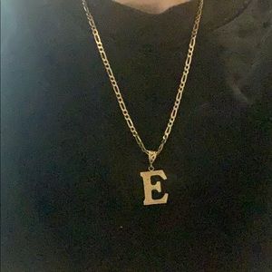 “E” charm 10k real 100% gold